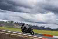 cadwell-no-limits-trackday;cadwell-park;cadwell-park-photographs;cadwell-trackday-photographs;enduro-digital-images;event-digital-images;eventdigitalimages;navarra;no-limits-trackdays;peter-wileman-photography;racing-digital-images;trackday-digital-images;trackday-photos